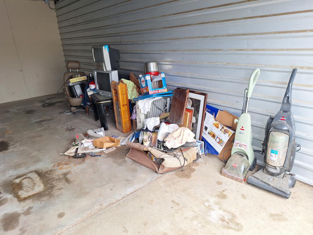 Storage Unit Auction in Topeka, KS at Capital City StorageKansas ends